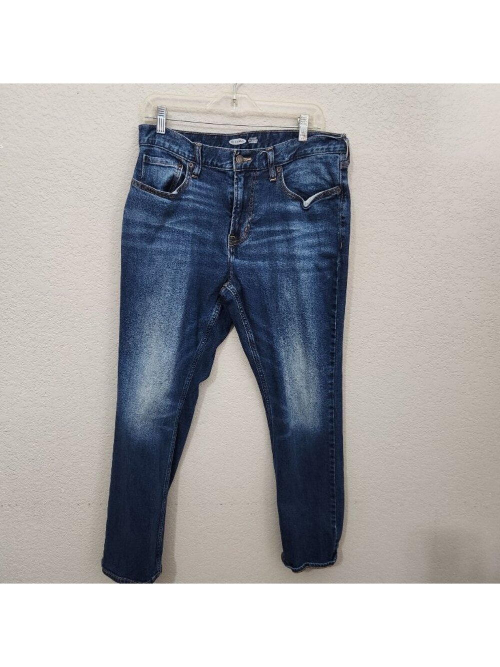 Old Navy Mens Straight Built-In Flex Jeans Size 32x29.5 Medium Wash Denim
